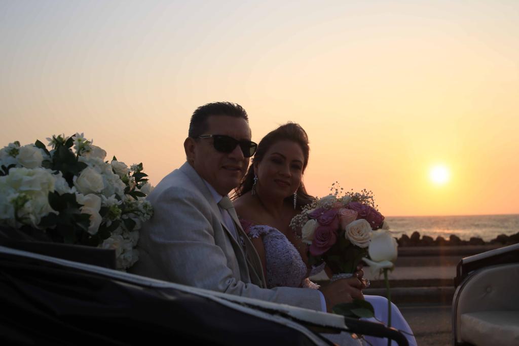 En la tradicional victoria recorriendo el casco antiguo de la ciudad.